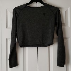 Crop, long sleeve workout top -dark grey